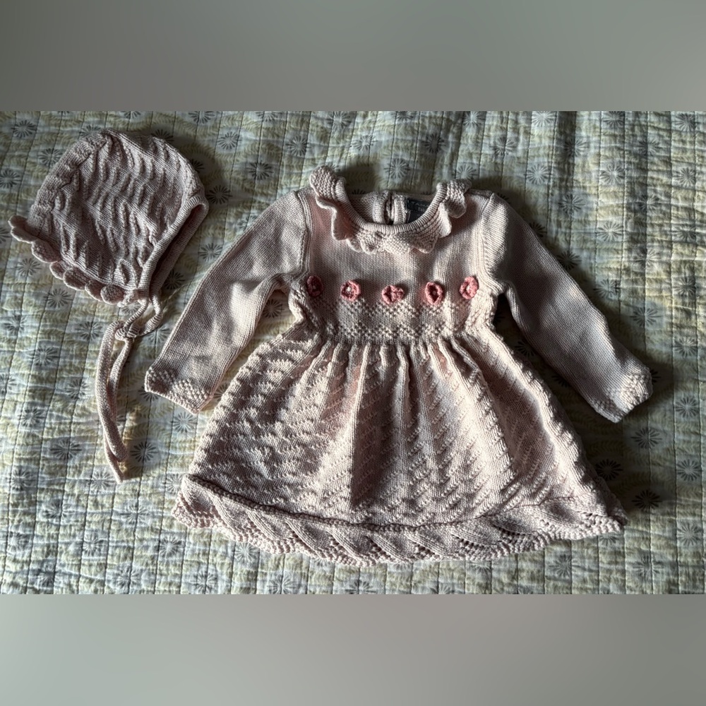 Tahari pink knit dress with bonnet baby girl size 3-6 month Easter floral